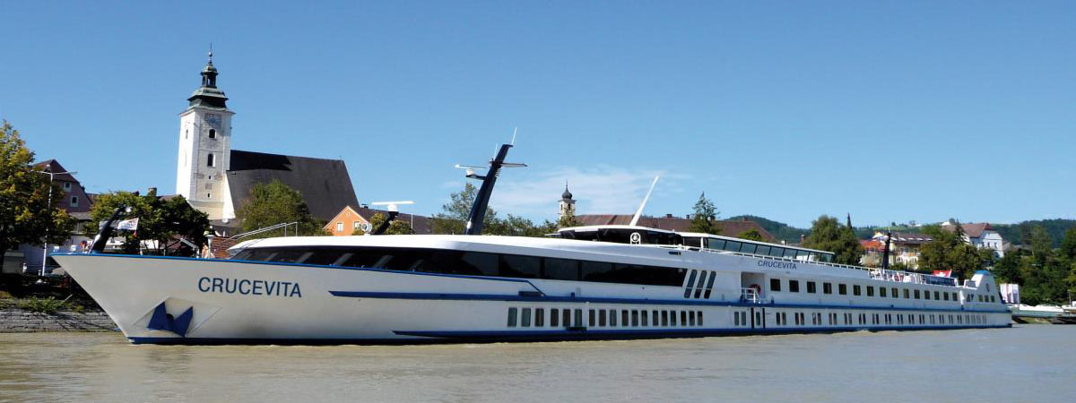CRUCEVITA ISLAND REN NEW YEAR ON THE RIVER thmb img