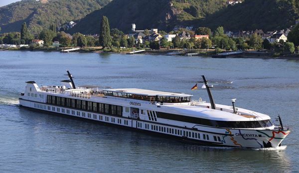 MS CRUCEVITA ON THE MOSELLE AND RHINE RIVERS 25 OCTOBER