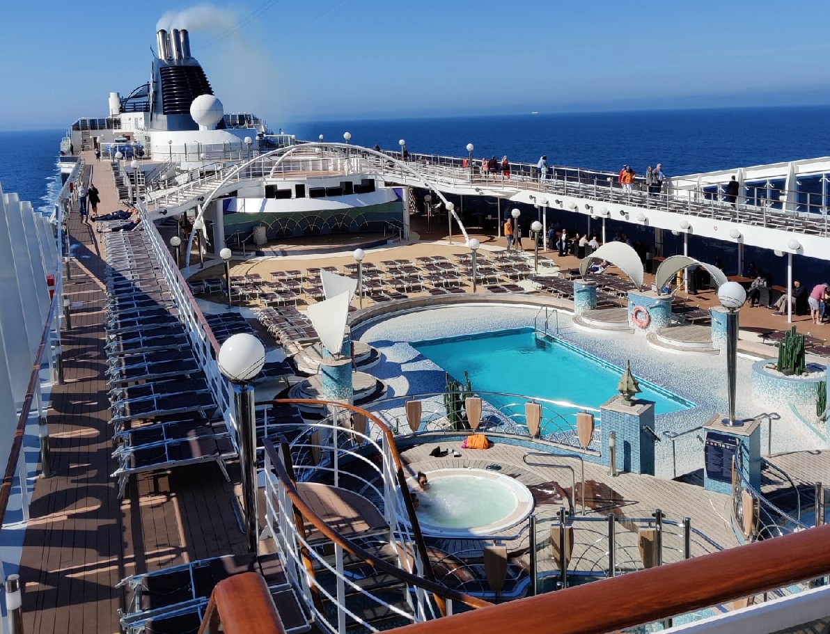 MSC POESIA WITH NORWEGIAN FJORDS 6 JULY thmb img