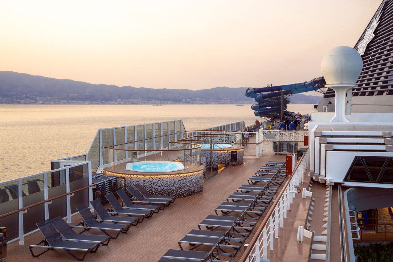 WITH MSC SEASCAPE MIAMI & BAHAMAS 13 SEPTEMBER thmb img