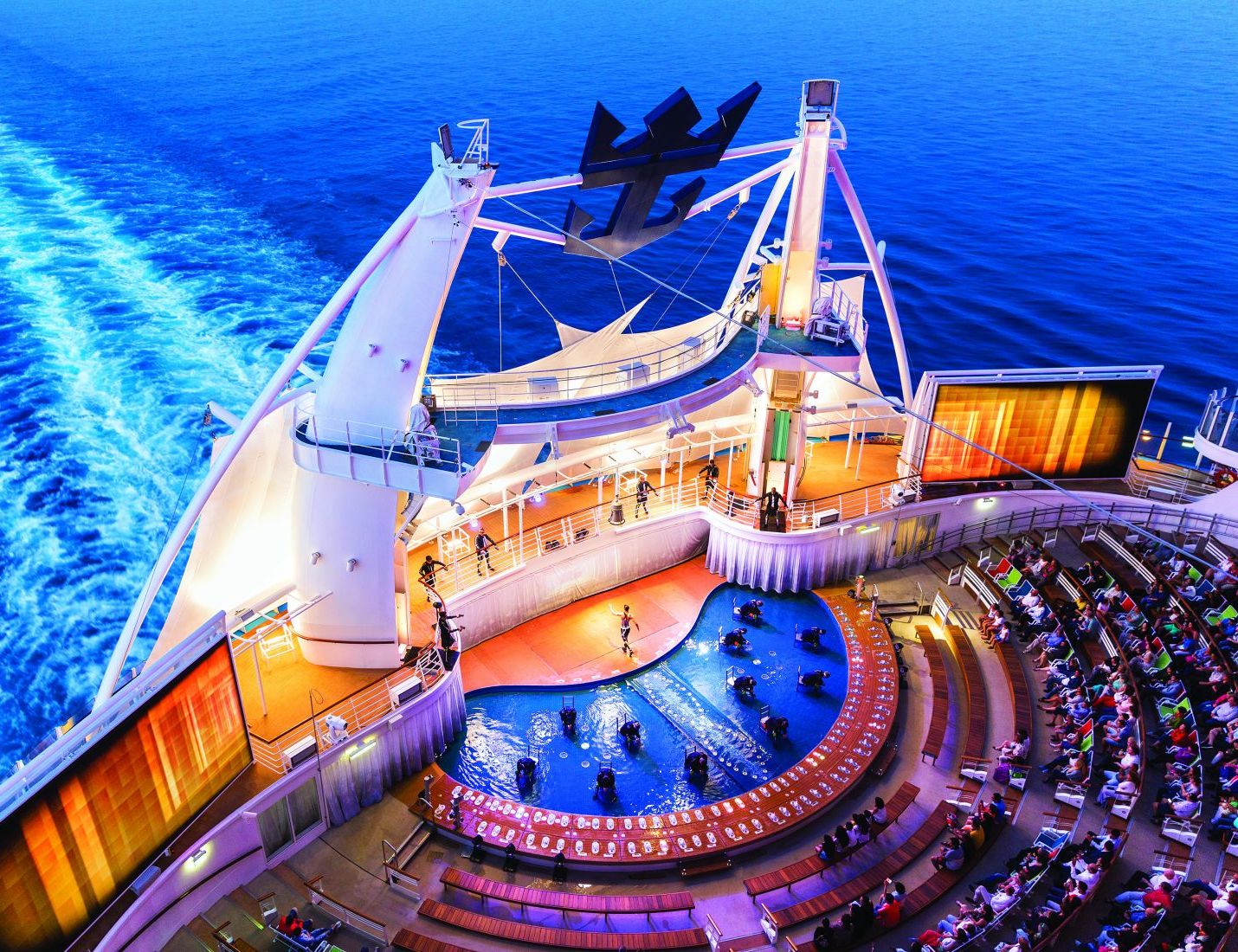 OASIS OF THE SEAS WITH EAST CARIBBEAN 4 OCTOBER thmb img