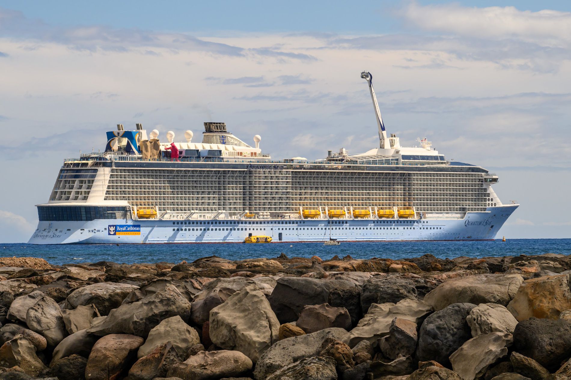 QUANTUM OF THE SEAS WITH ALASKA 07.09 & 14.09 thmb img