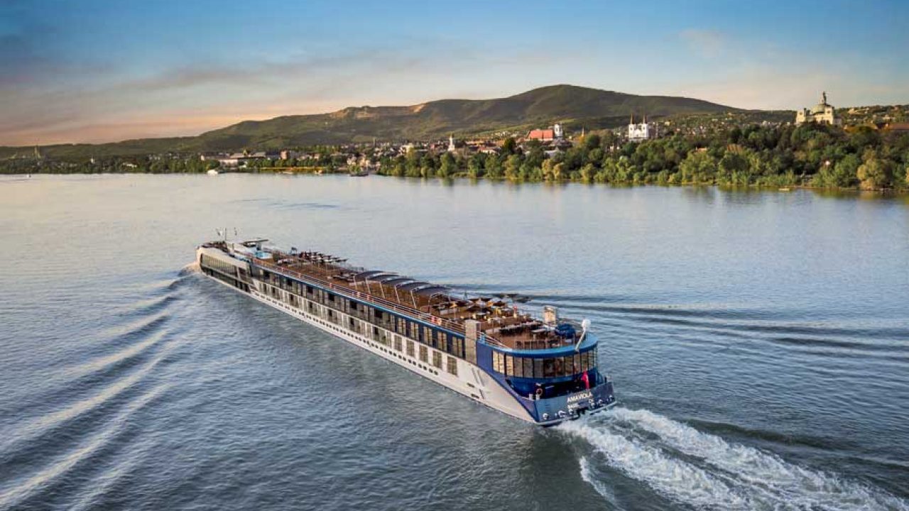 RIVER DIAMOND WITH RHINE RIVER CHRISTMAS MARKET thmb img