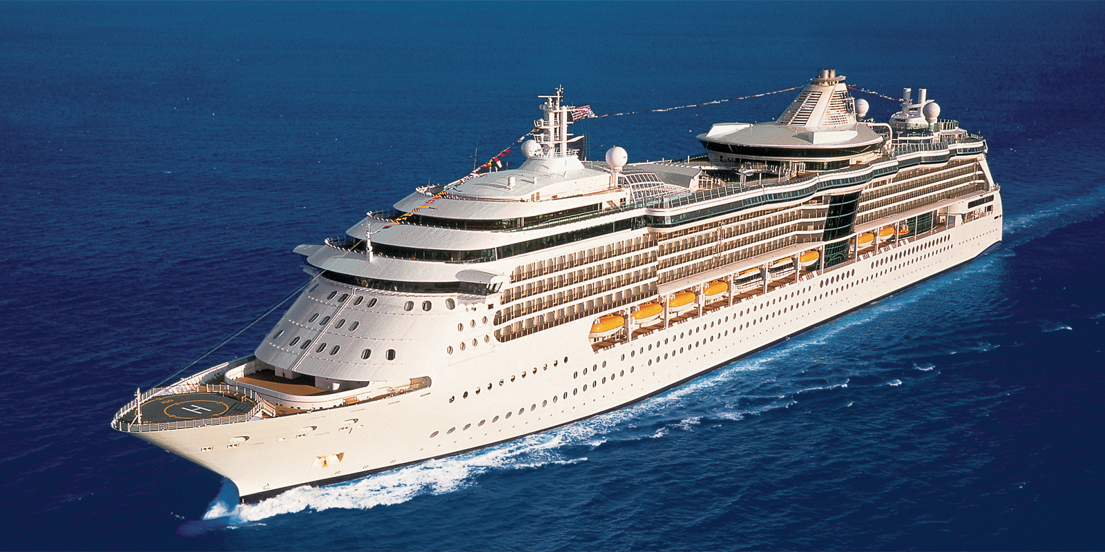 SERENADE OF THE SEAS WITH PANAMA 17&31 October thmb img